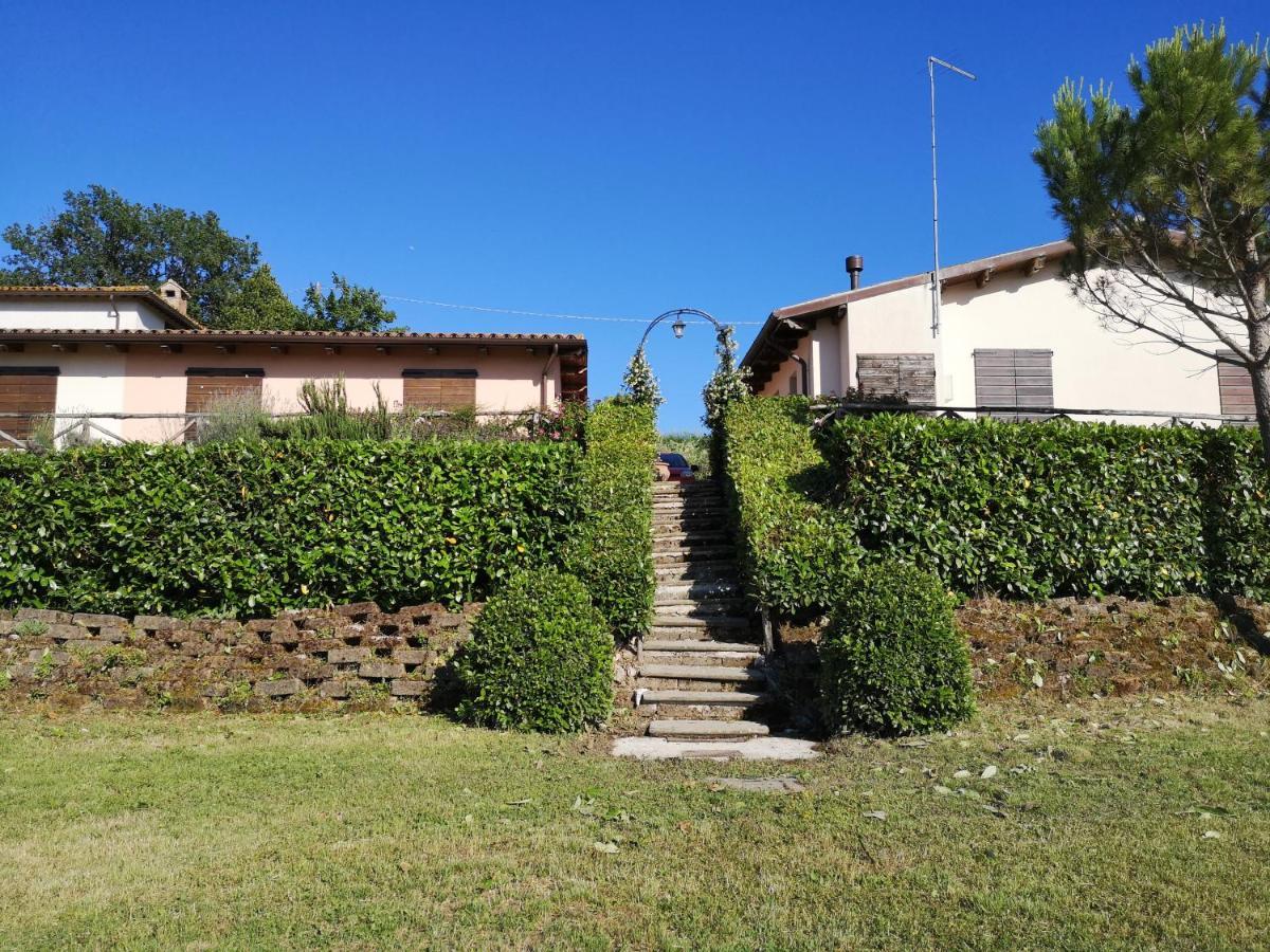Вилла Santa Croce Fossato di Vico Экстерьер фото